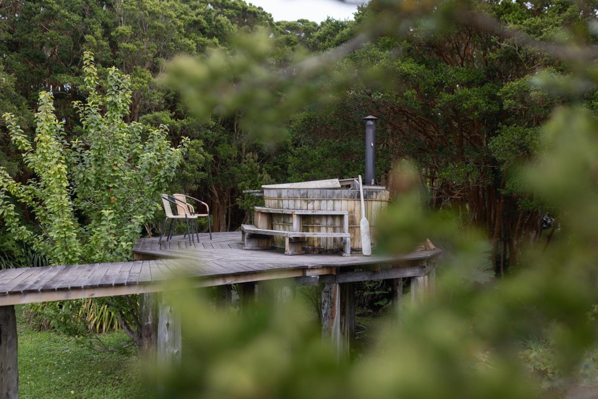 Palafito Cucao Villa Exterior photo